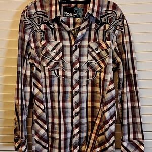 Roar Signature Men's long sleeve button up shirt with big logo on back size Larg